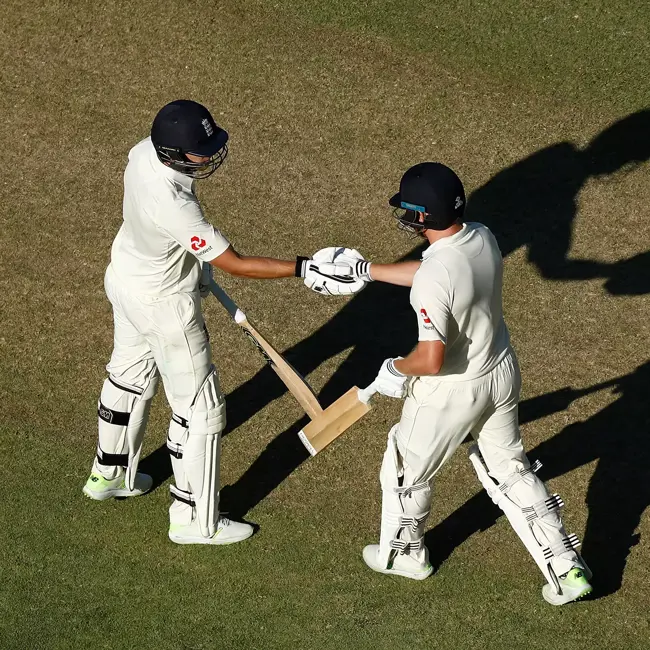 Malan And Bairstow Put On An U